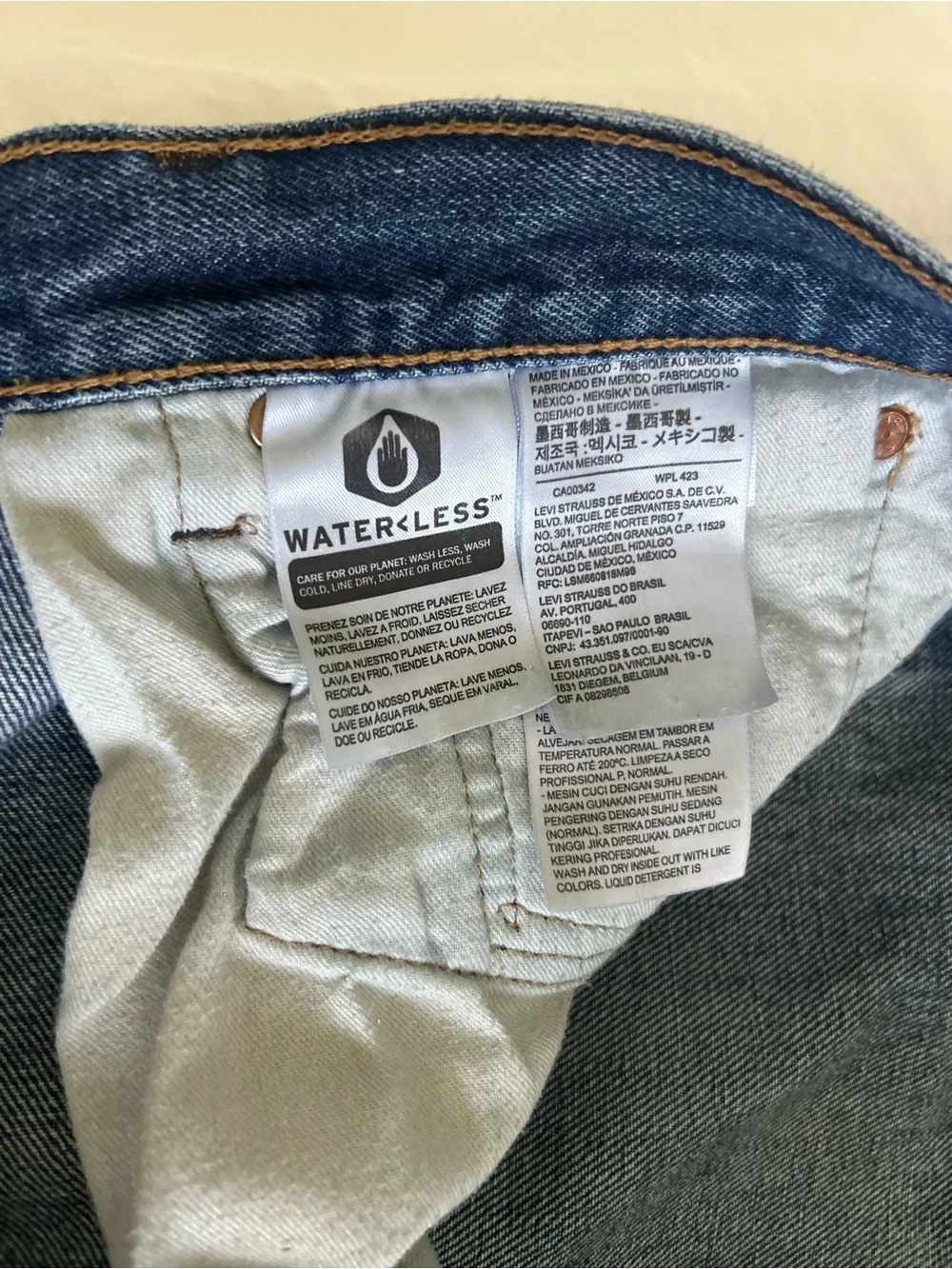 CLASSIC LEVI’S Blue Denim Jeans 32/ 34